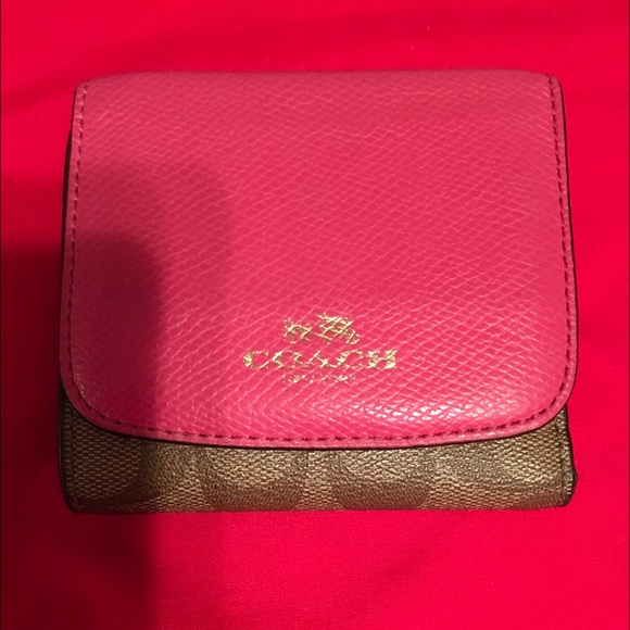 Wallet - Picture 1 of 5